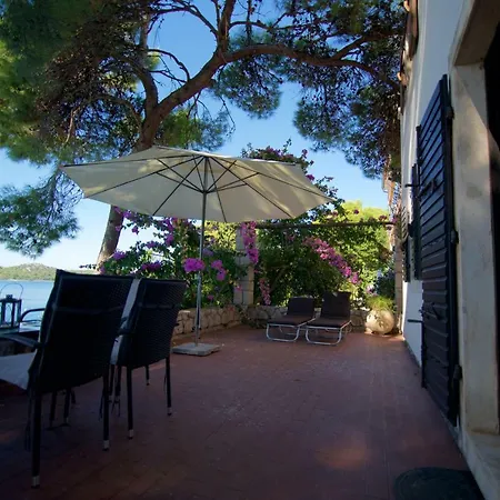 Avelina * Mali Lošinj